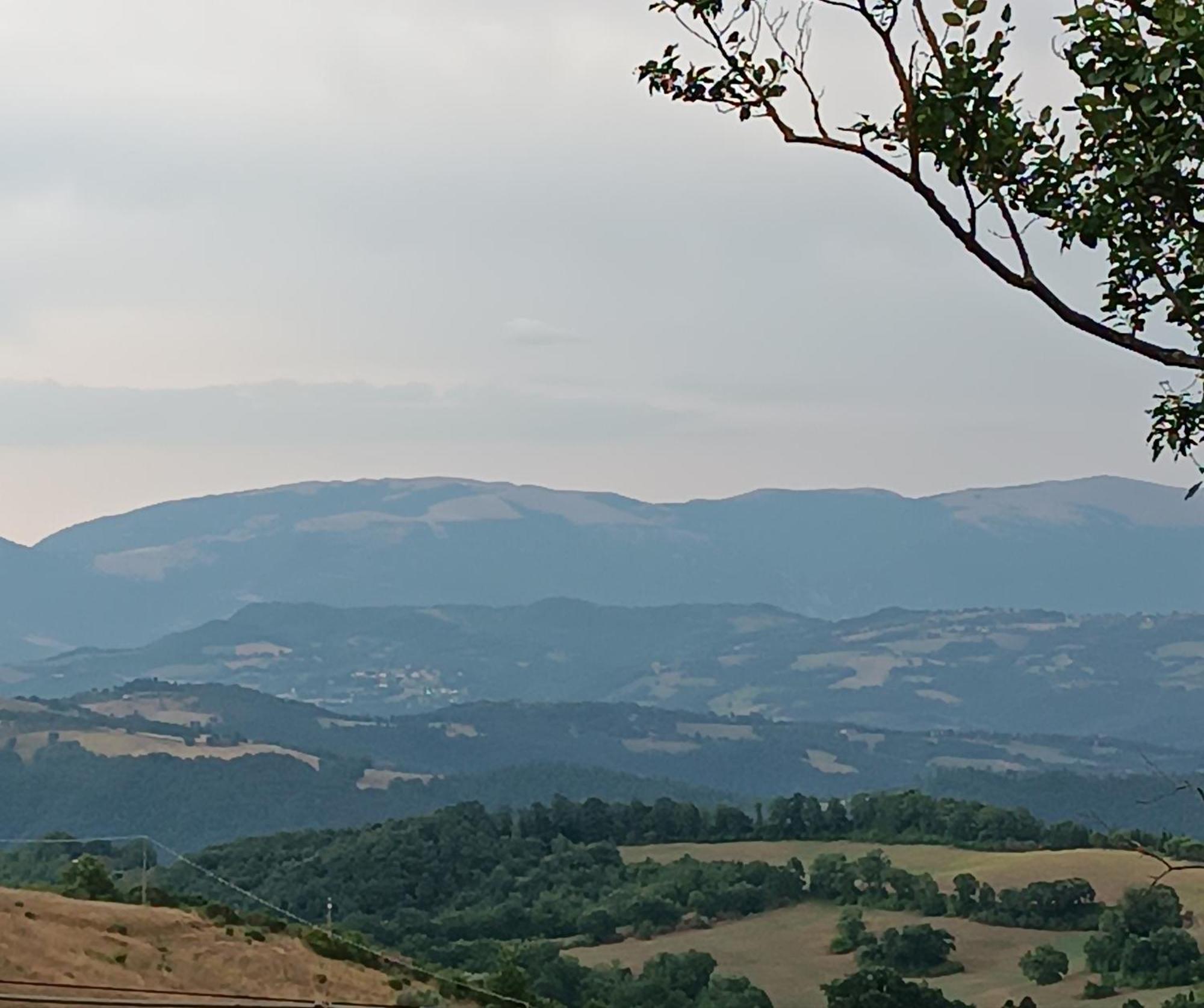 Villa La Brocca di Valdichiascio Gubbio Esterno foto